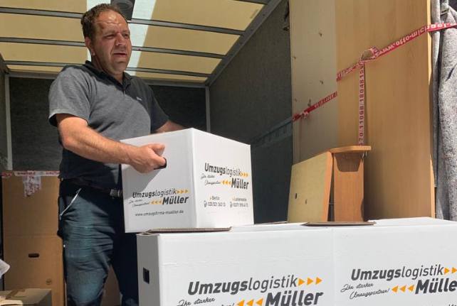 Studentenumzug das richtige Fahrzeug inkl. erfahrenen Fahrer Bad Salzuflen